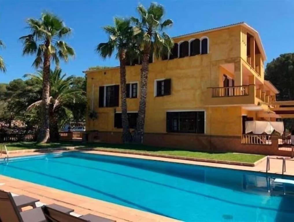 Villa Golf Sitges Vilanova i la Geltrú Dış mekan fotoğraf