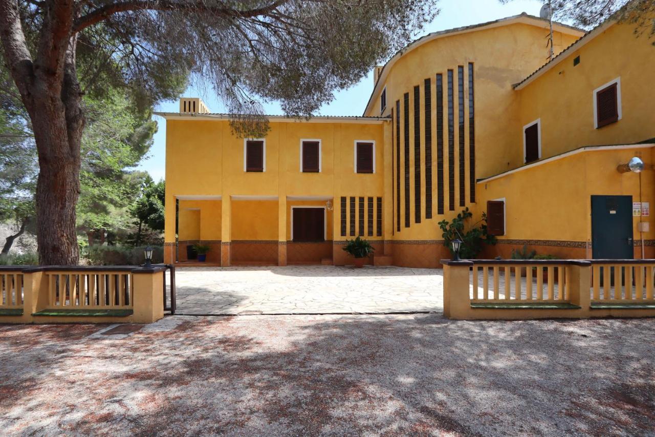 Villa Golf Sitges Vilanova i la Geltrú Dış mekan fotoğraf
